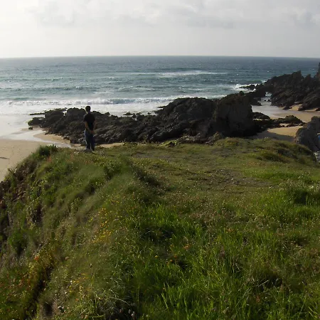 Beautiful Chalet With Spectacular Ocean Views Дом отдыха *